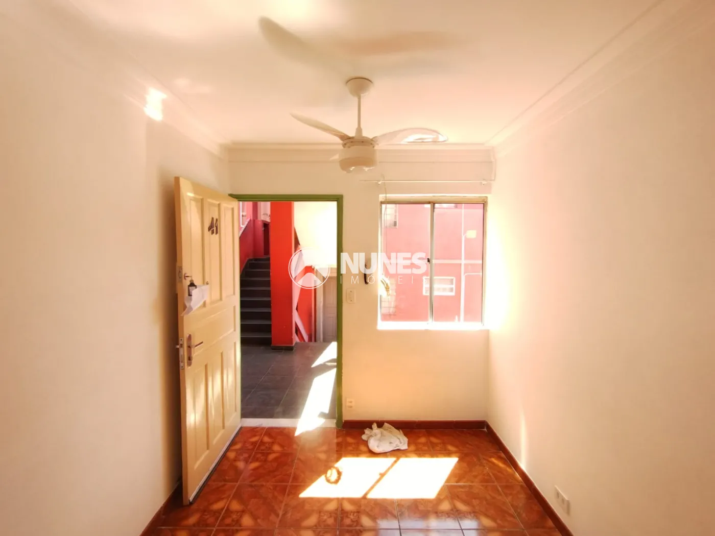 Alugar Apartamento / Padrão em Carapicuíba R$ 1.370,00 - Foto 5