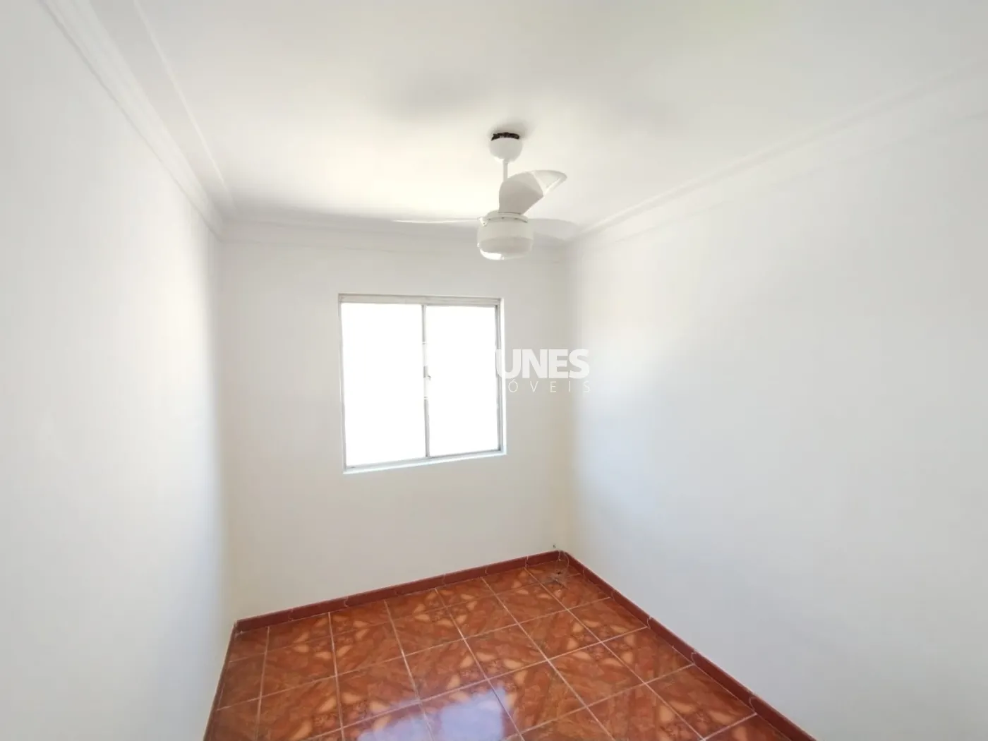 Alugar Apartamento / Padrão em Carapicuíba R$ 1.370,00 - Foto 12
