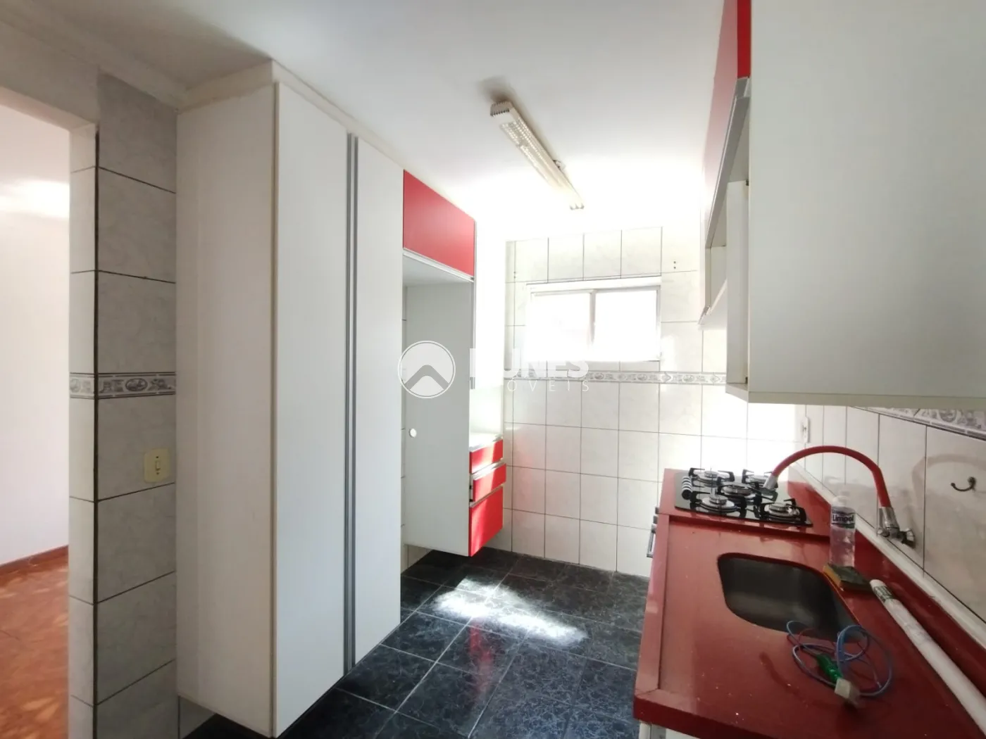 Alugar Apartamento / Padrão em Carapicuíba R$ 1.370,00 - Foto 10
