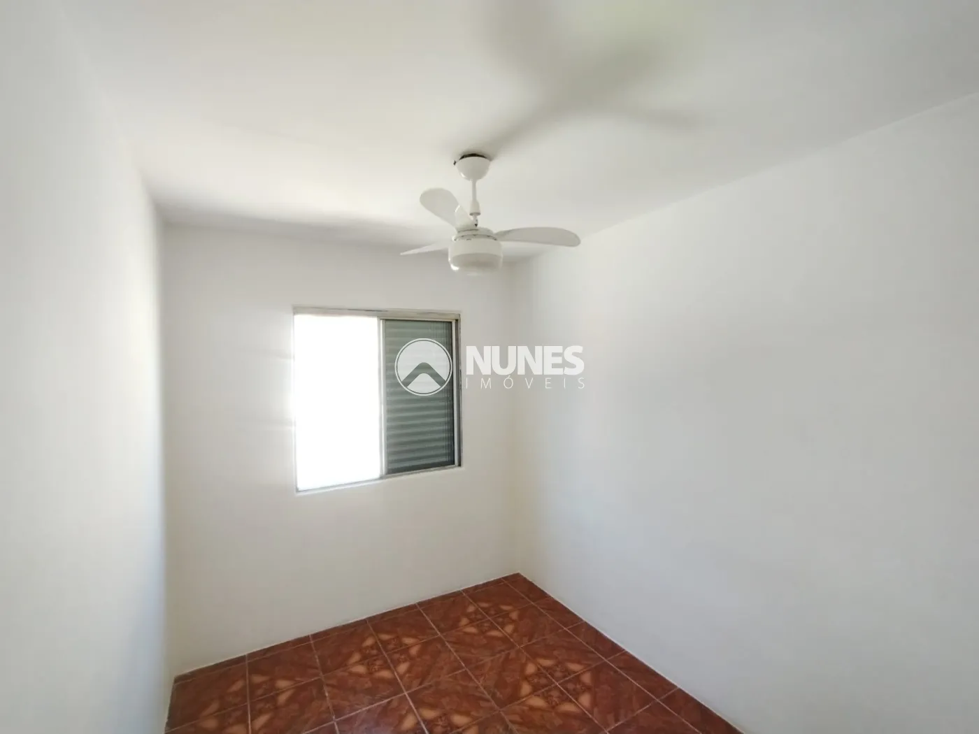 Alugar Apartamento / Padrão em Carapicuíba R$ 1.370,00 - Foto 14