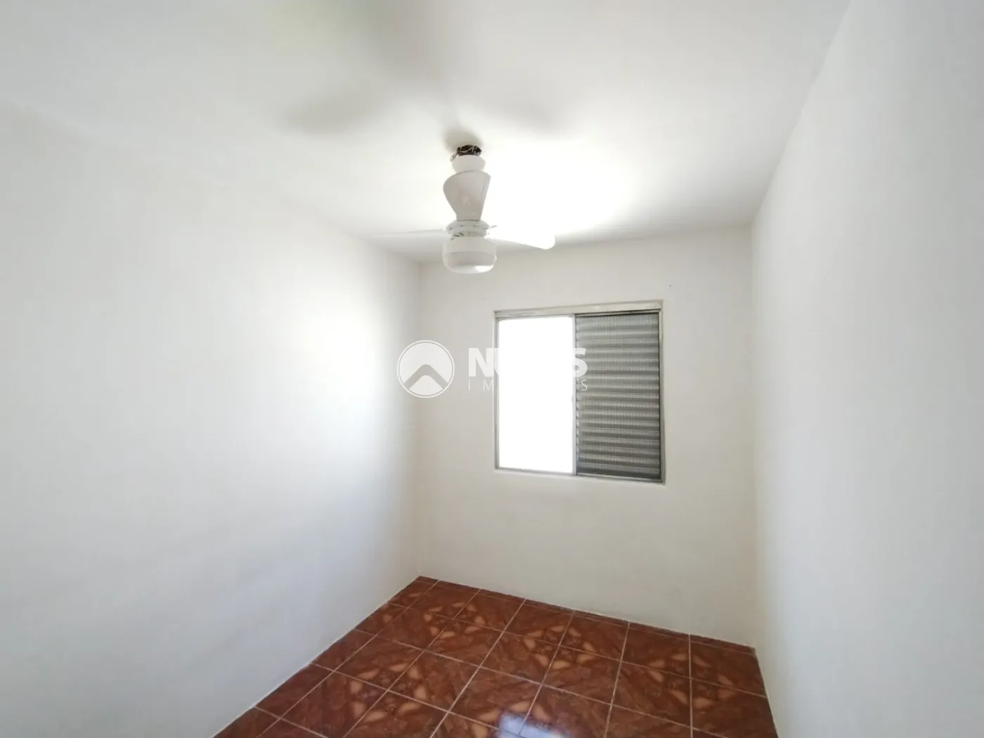 Alugar Apartamento / Padrão em Carapicuíba R$ 1.370,00 - Foto 17