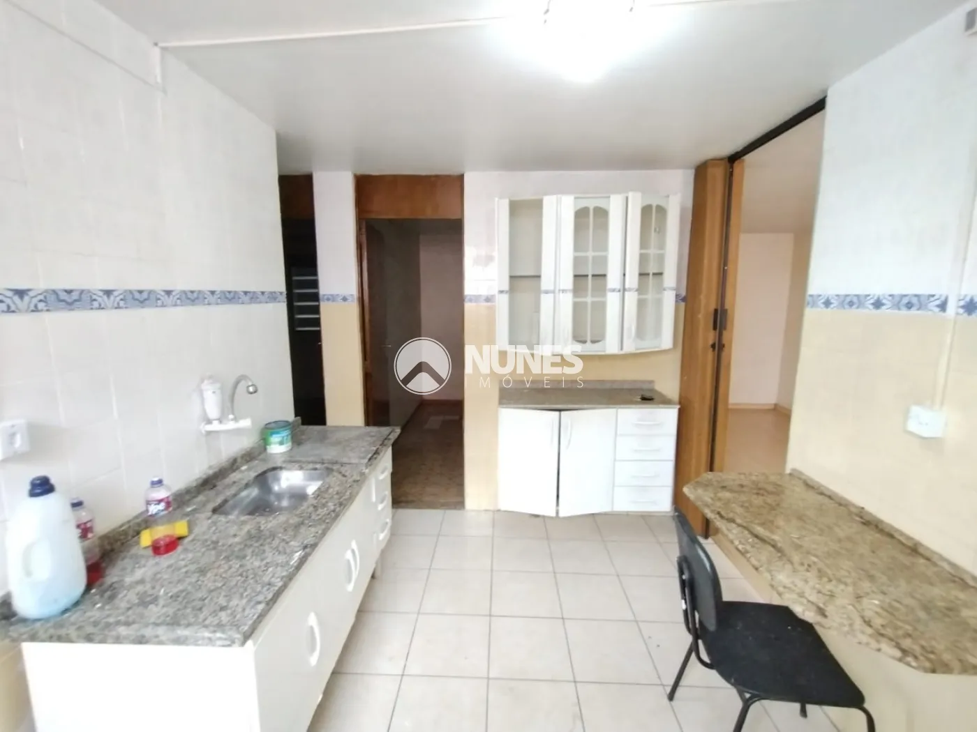 Alugar Apartamento / Padrão em Carapicuíba R$ 990,00 - Foto 9