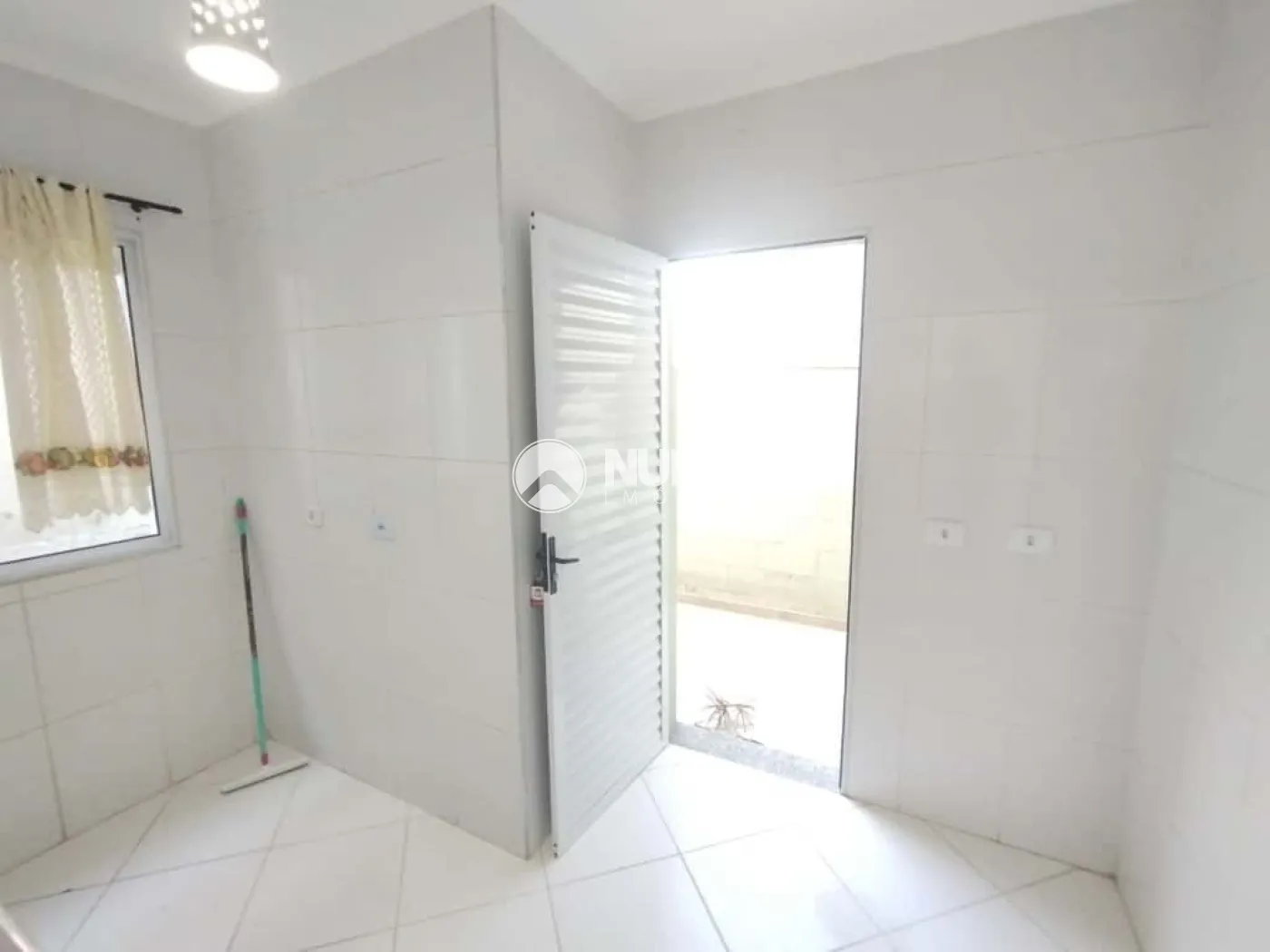 Alugar Casa / Sobrado em Condominio em Barueri R$ 2.256,00 - Foto 5