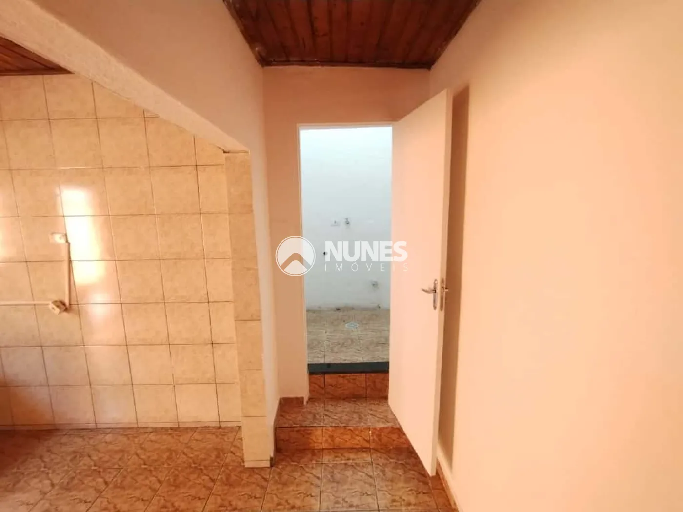 Alugar Casa / Terrea em Osasco R$ 750,00 - Foto 10