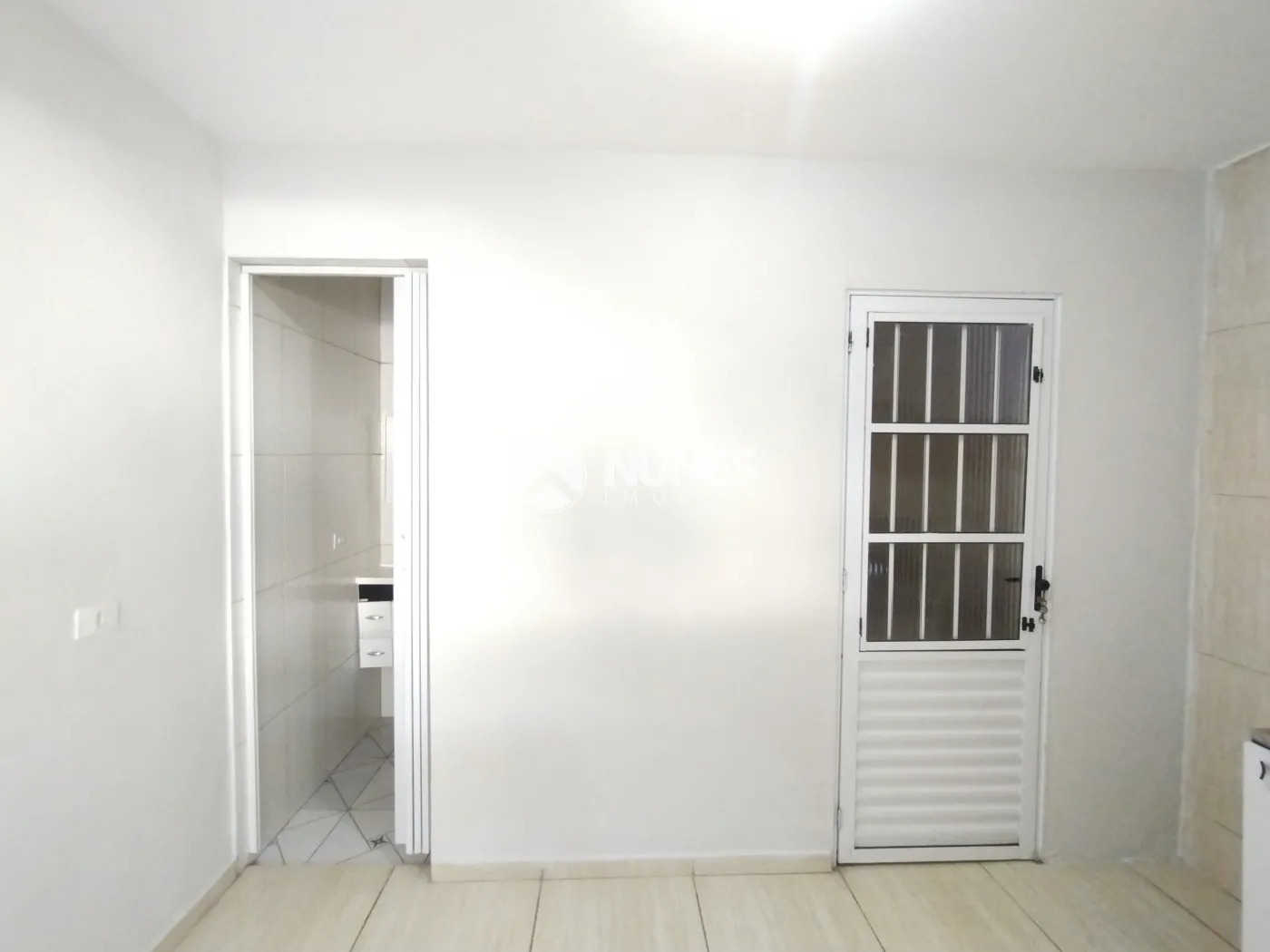 Alugar Casa / Sobrado em Condominio em Carapicuíba R$ 1.350,00 - Foto 28