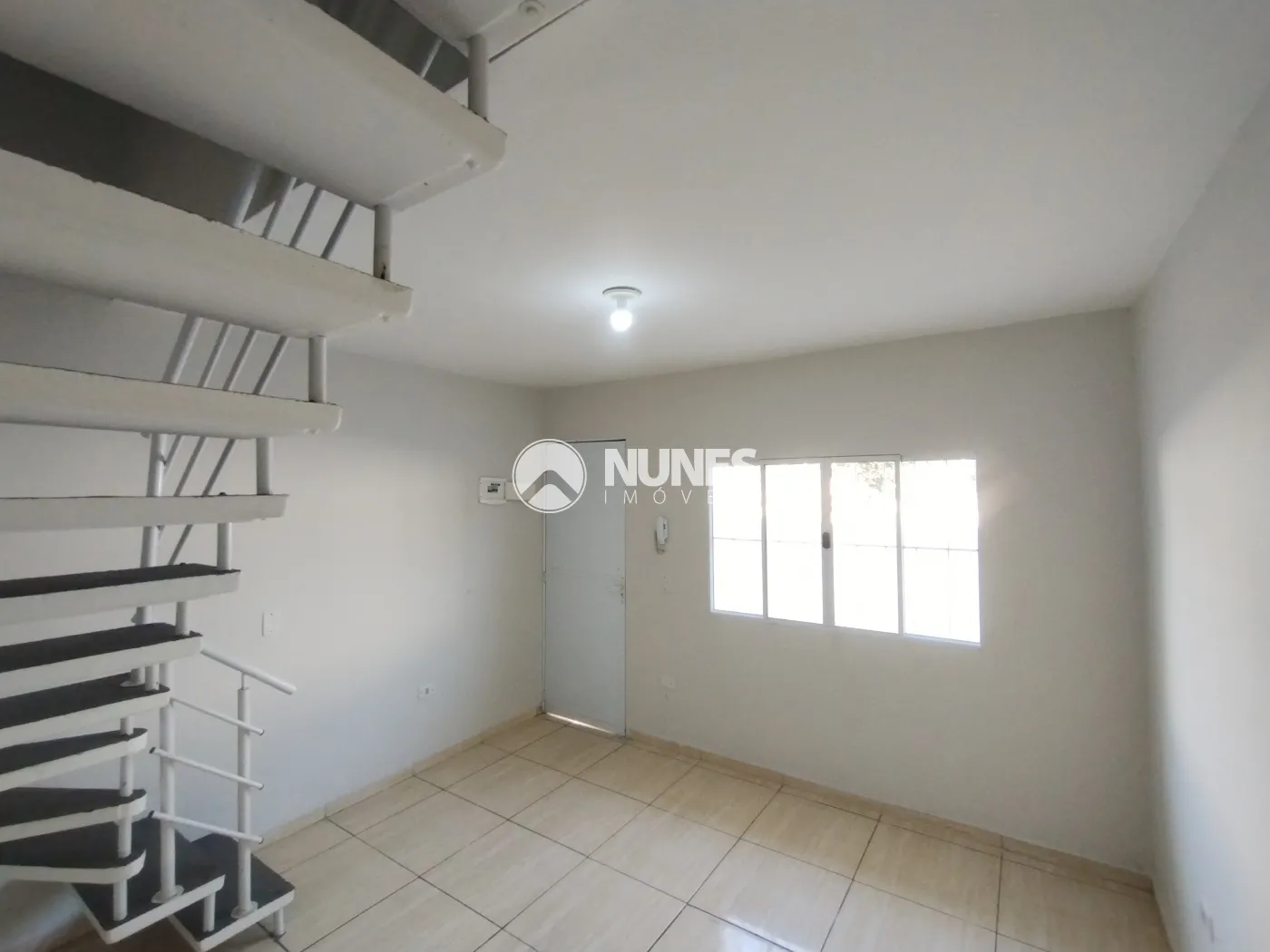 Alugar Casa / Sobrado em Condominio em Carapicuíba R$ 1.350,00 - Foto 5