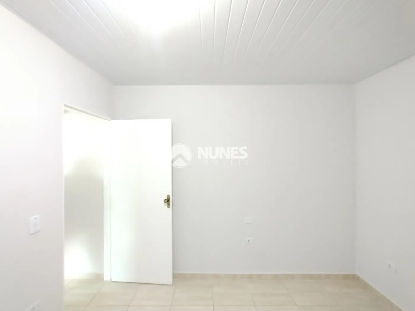 Alugar Casa / Sobrado em Condominio em Carapicuíba R$ 1.350,00 - Foto 15