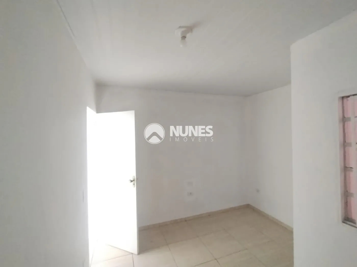 Alugar Casa / Sobrado em Condominio em Carapicuíba R$ 1.350,00 - Foto 8