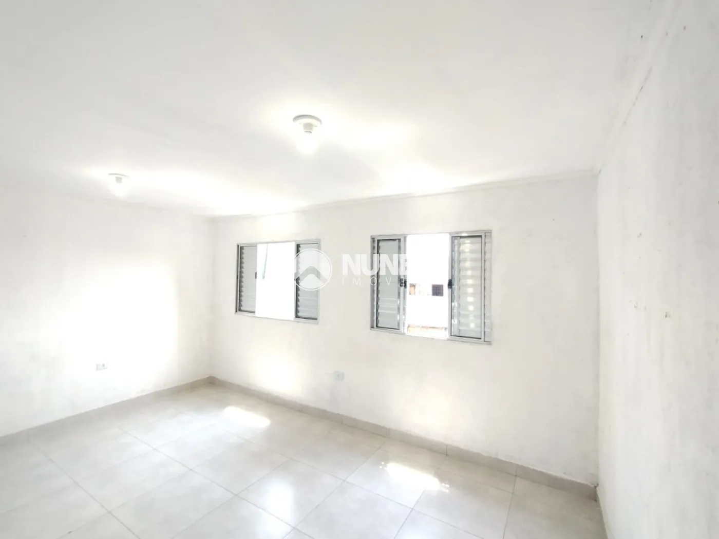 Alugar Casa / Assobradada em Carapicuíba R$ 1.400,00 - Foto 6