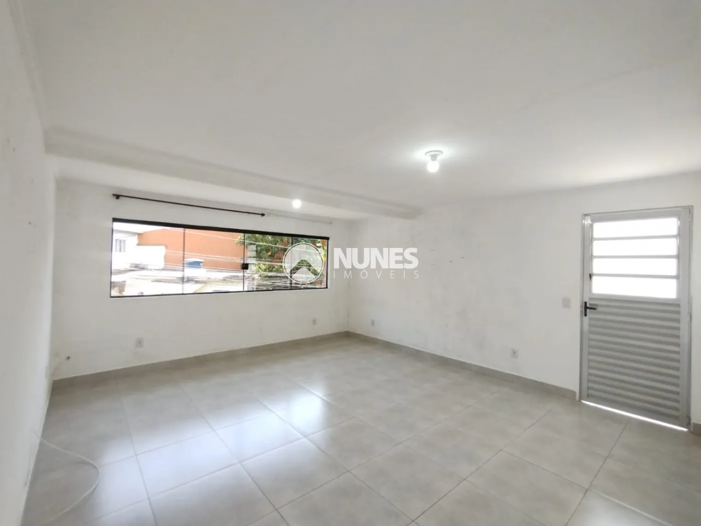 Alugar Casa / Assobradada em Carapicuíba R$ 1.400,00 - Foto 14
