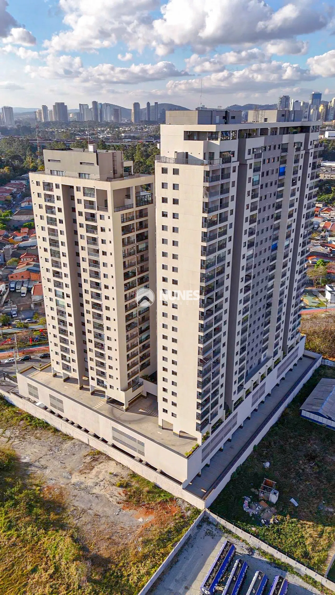 Alugar Apartamento / Padrão em Barueri R$ 3.300,00 - Foto 1