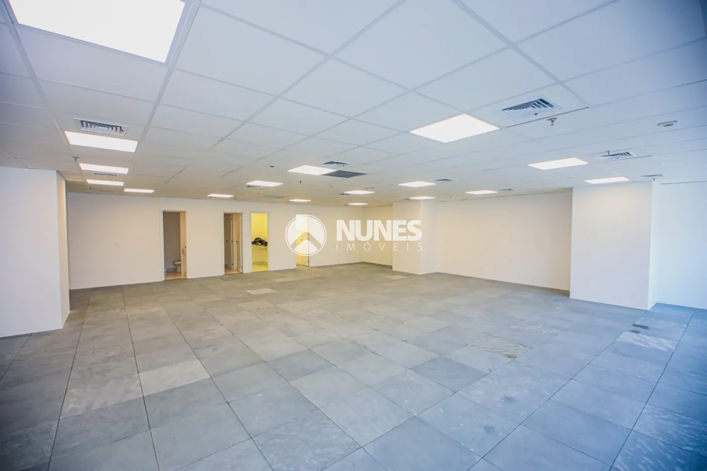 Alugar Comercial / Sala em Barueri R$ 7.700,00 - Foto 2