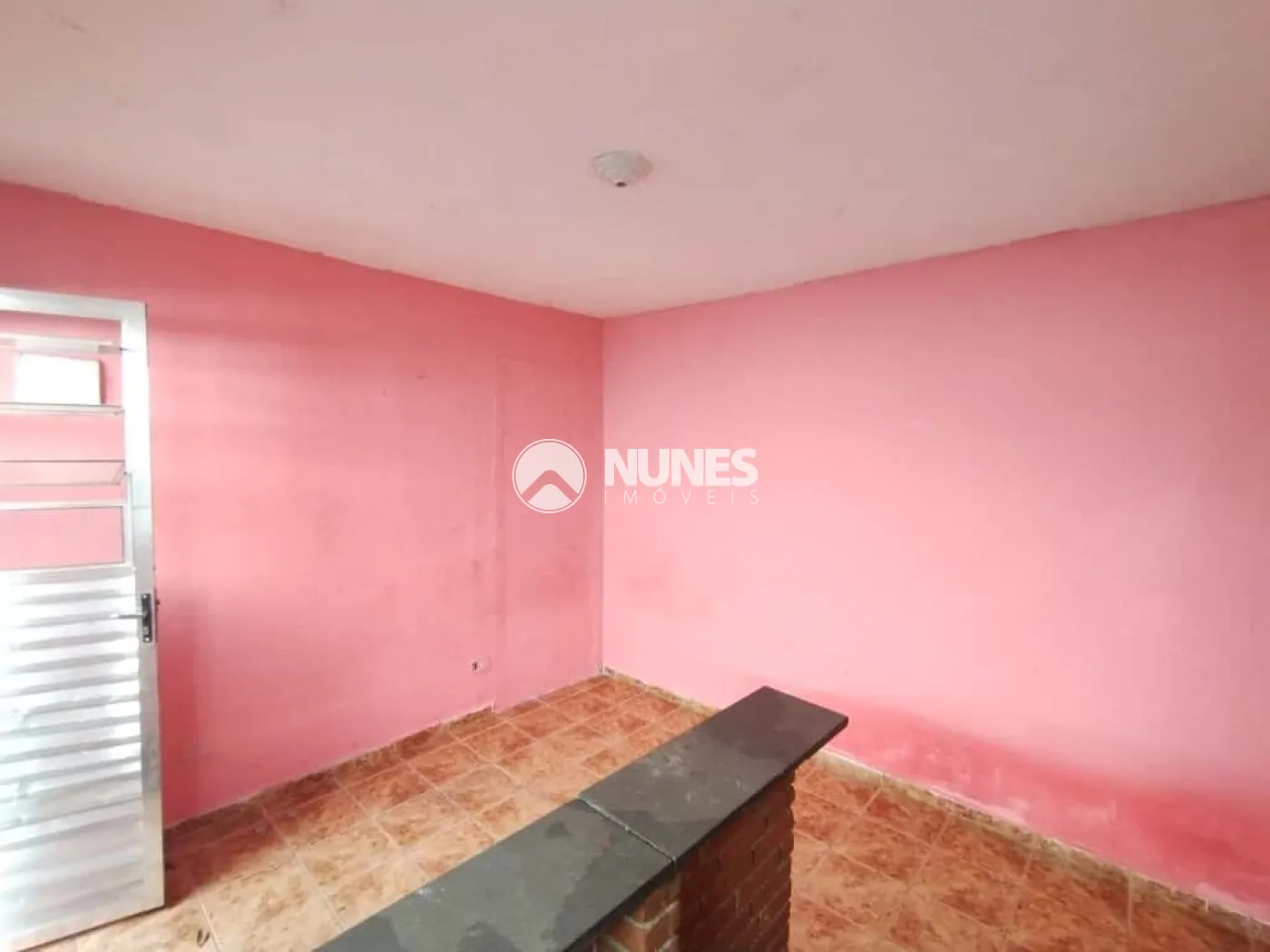 Alugar Apartamento / Kitnet em Carapicuíba R$ 400,00 - Foto 6