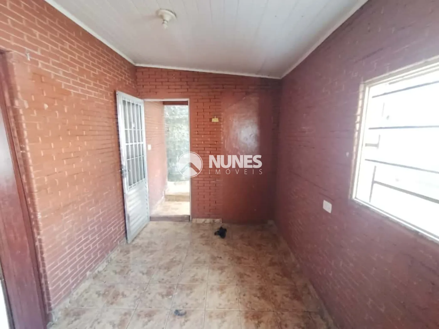 Alugar Apartamento / Kitnet em Carapicuíba R$ 800,00 - Foto 2