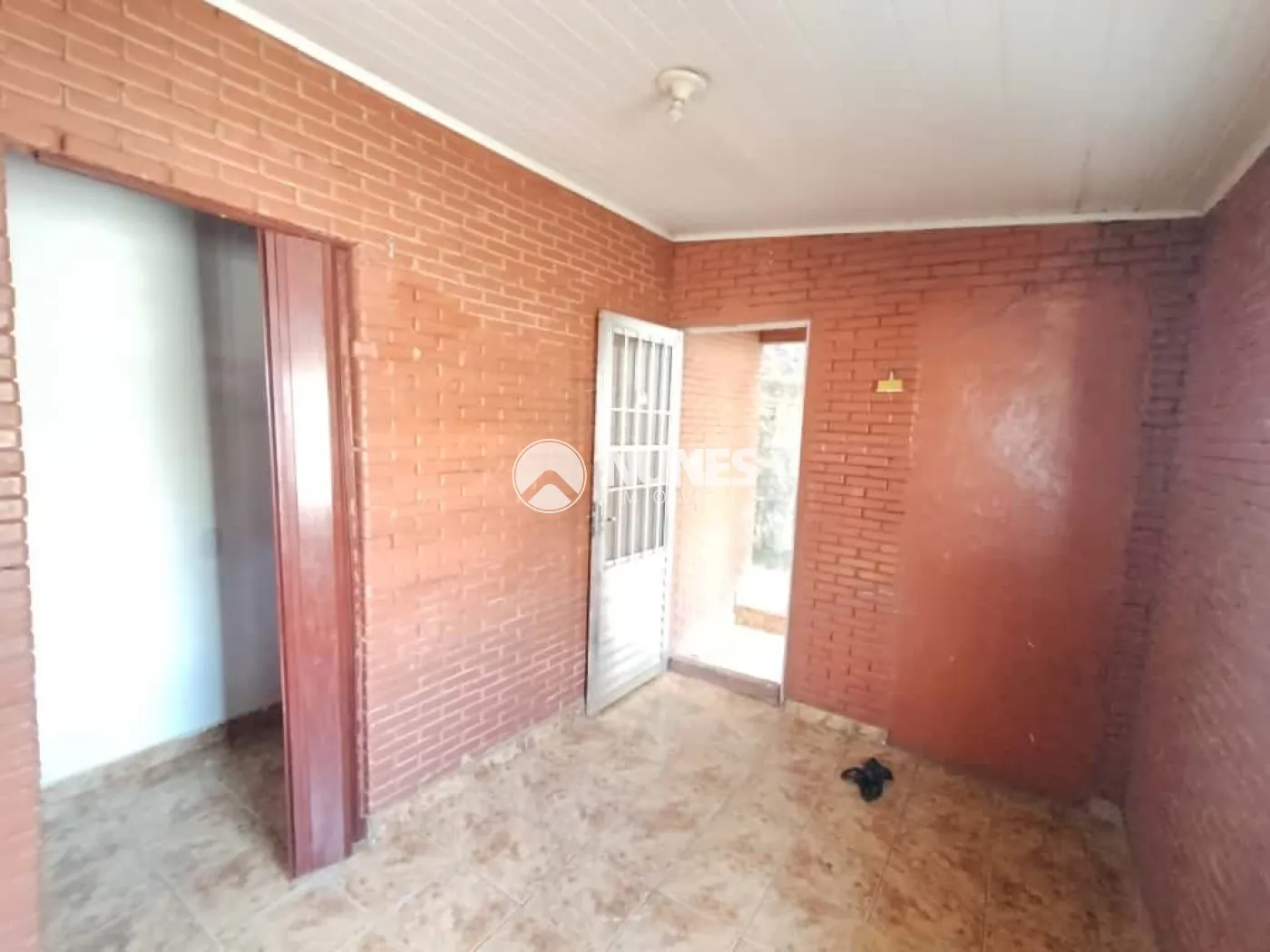 Alugar Apartamento / Kitnet em Carapicuíba R$ 800,00 - Foto 3