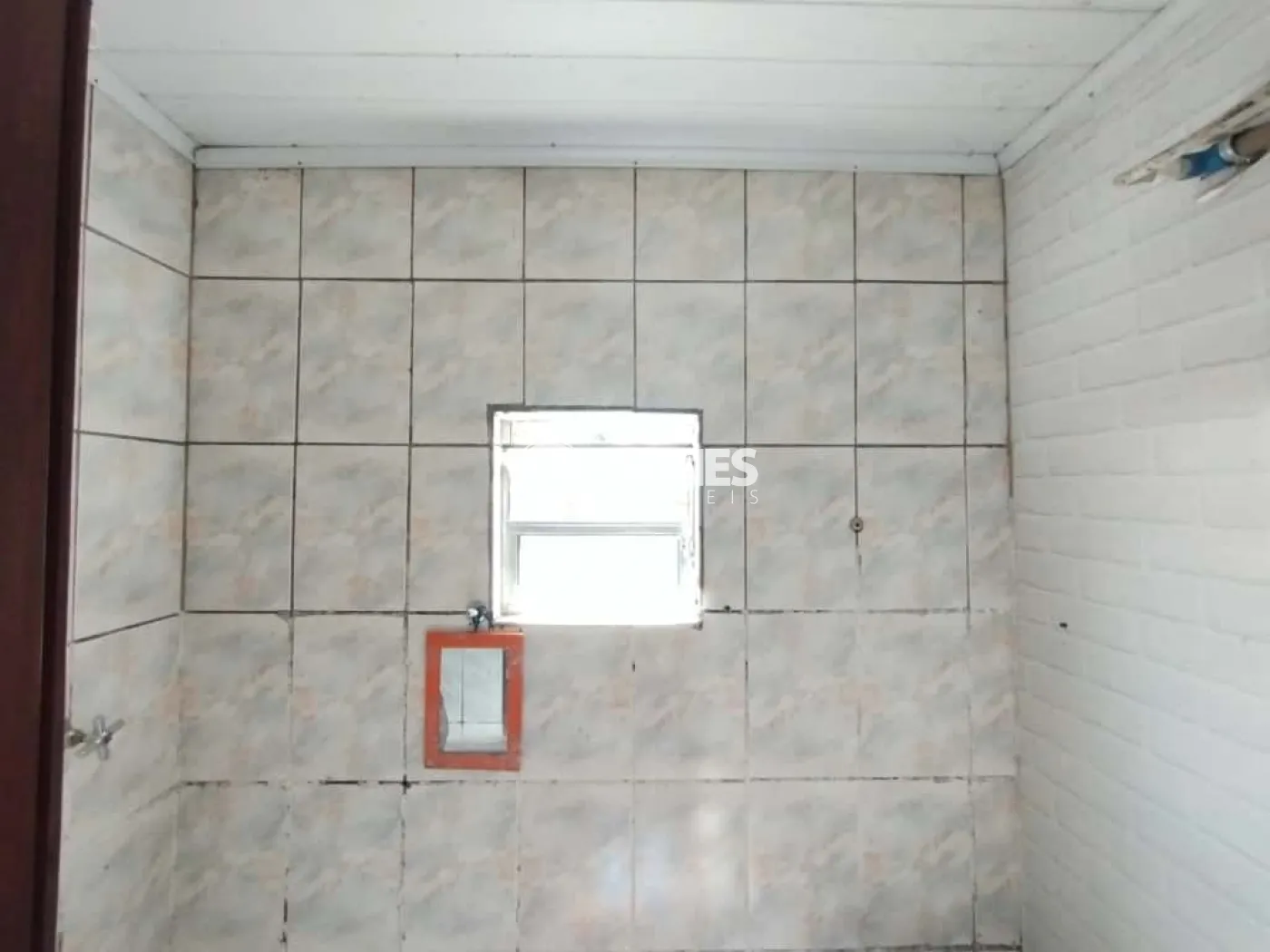 Alugar Apartamento / Kitnet em Carapicuíba R$ 800,00 - Foto 11