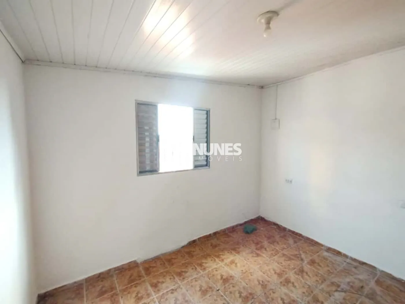 Alugar Apartamento / Kitnet em Carapicuíba R$ 800,00 - Foto 12
