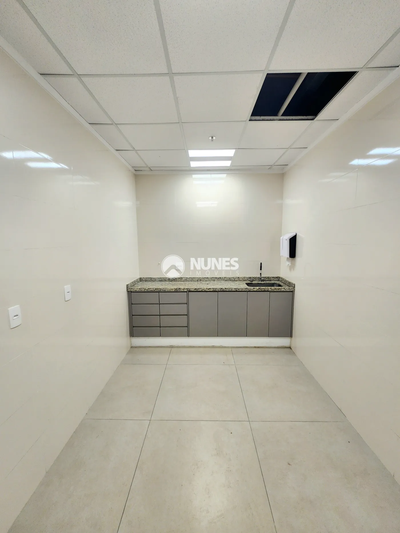 Alugar Comercial / Sala em Barueri R$ 48.000,00 - Foto 12