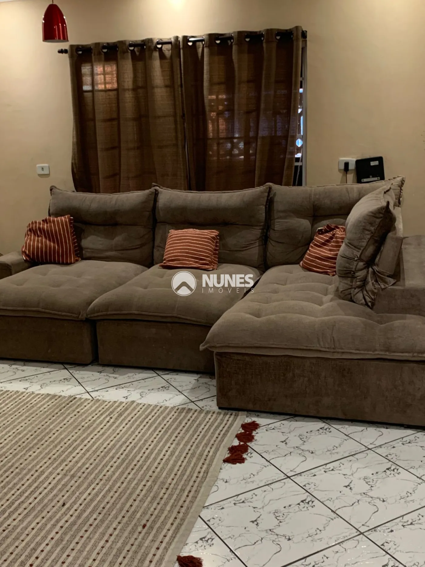 Comprar Casa / Sobrado em Carapicuíba R$ 420.000,00 - Foto 2