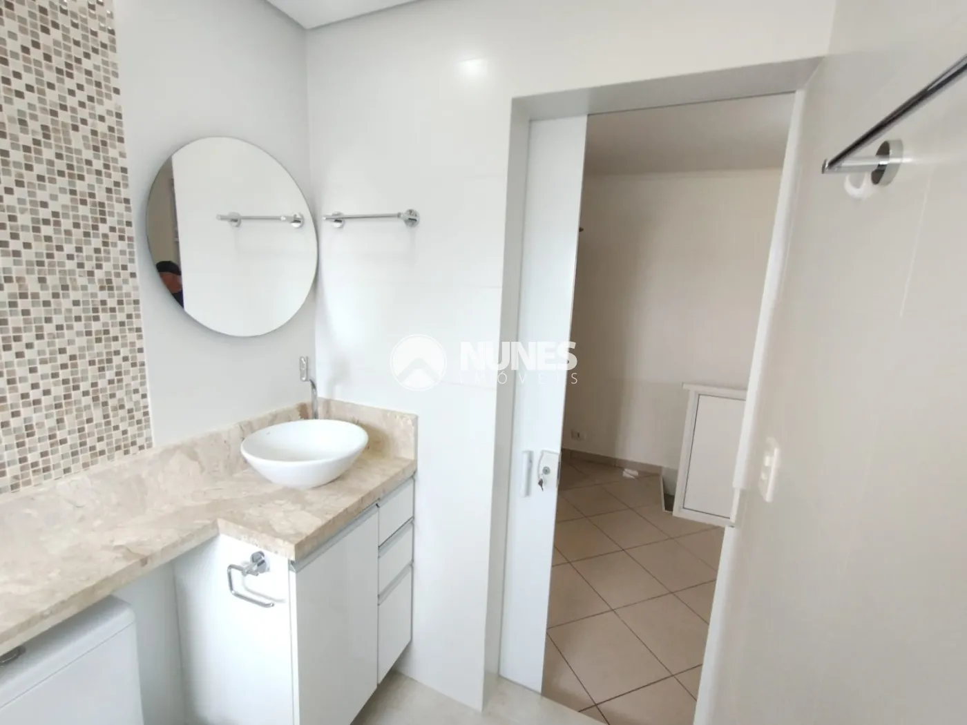 Alugar Casa / Assobradada em Jandira R$ 3.500,00 - Foto 14