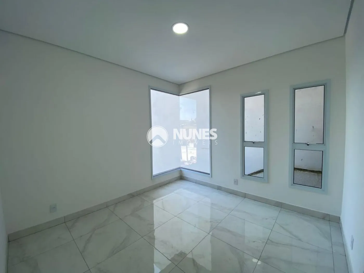 Comprar Casa / Sobrado em Santana de Parnaíba R$ 600.000,00 - Foto 1