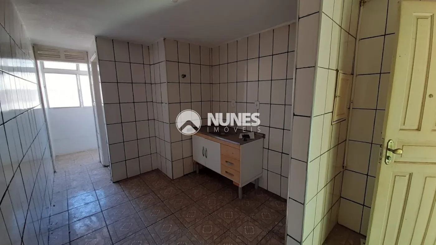Comprar Apartamento / Padrão em Carapicuíba R$ 125.000,00 - Foto 1