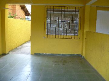 Imóvel para renda em Quitaúna, com um total de 04 casas.