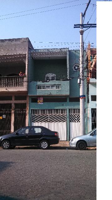 Alugar Casa / Imovel para Renda em Carapicuíba. apenas R$ 260.000,00