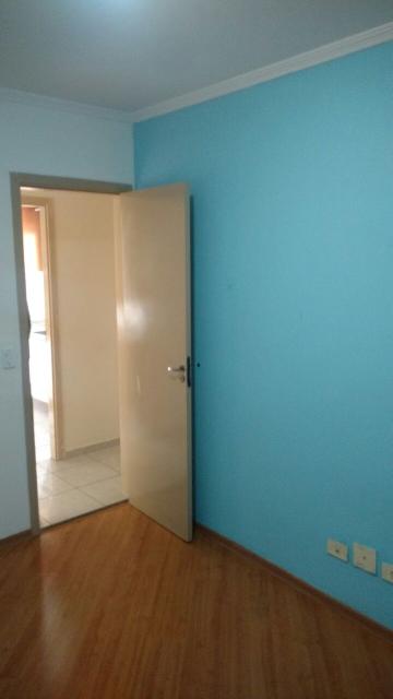 Alugar Apartamento / Padrão em Osasco R$ 900,00 - Foto 8 Alugar Apartamento / Padrão em Osasco R$ 900,00 - Foto 8