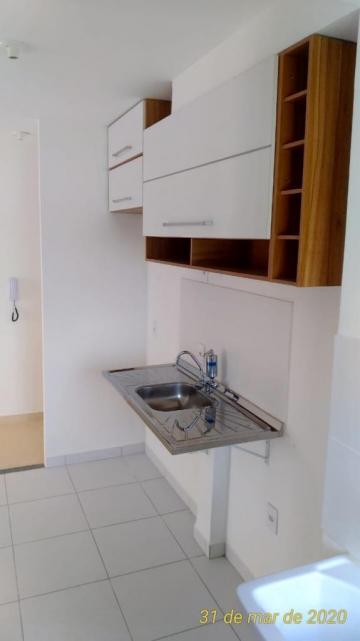 Alugar Apartamento / Padrão em Osasco. apenas R$ 1.040,00