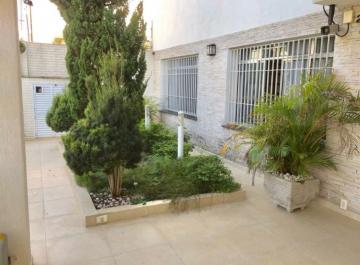 imagem 3 - *LINDA CASA  COM  5 SUITES, AREA GOURMET E PISCINA - Jardim das Flores - Osasco* imagem 3 - *LINDA CASA  COM  5 SUITES, AREA GOURMET E PISCINA - Jardim das Flores - Osasco*