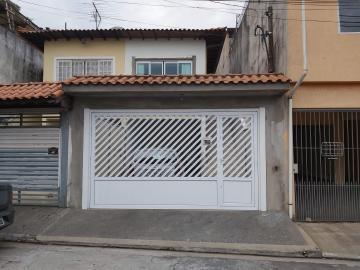 Excelente casa Assobrada na Vila Yolanda com possibilidade de permuta por maior valor.