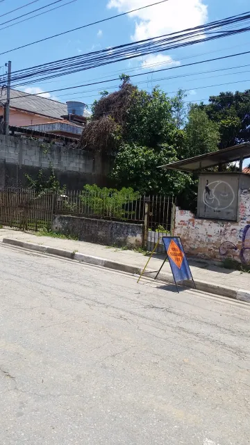 Excelente terreno de 600 m² apenas 750 m de distância do largo de Osasco e estação da CPTM