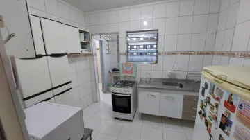 alt=