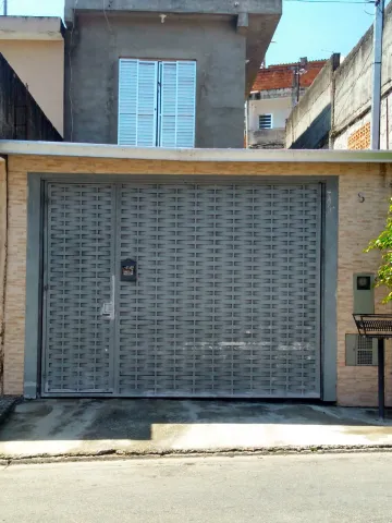 Casa / Assobradada em Itapevi/SP 