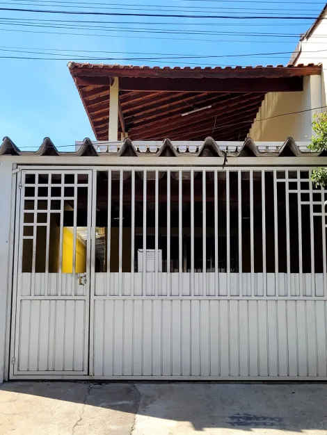 Alugar Casa / Terrea em São Paulo. apenas R$ 380.000,00