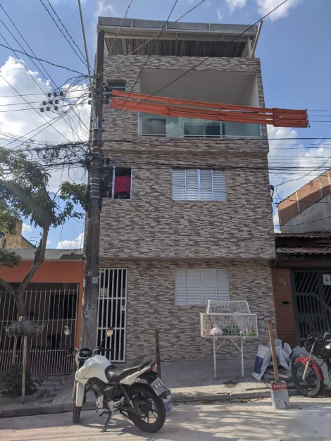 Alugar Casa / Imovel para Renda em Carapicuíba. apenas R$ 850.000,00