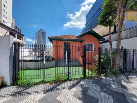 Ótimo terreno na Av Santo Antônio, em frente à Smart Burguer e perto da Padaria Pão do Parque