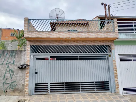 Alugar Casa / Sobrado em Carapicuíba. apenas R$ 2.300,00