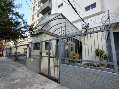 Alugar Apartamento / Padrão em São Paulo. apenas R$ 1.200,00