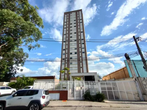 Alugar Apartamento / Padrão em Carapicuíba. apenas R$ 2.600,00