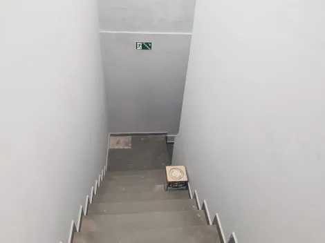 imagem 3 - Salão comercial com ótima localização, recém reformado imagem 3 - Salão comercial com ótima localização, recém reformado