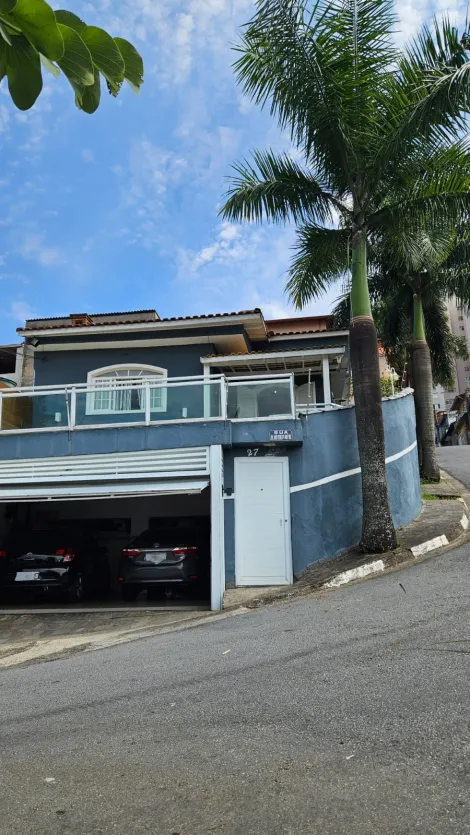 imagem 1 - Excelente sobrado bem localizado *Aceita financiamento* imagem 1 - Excelente sobrado bem localizado *Aceita financiamento*