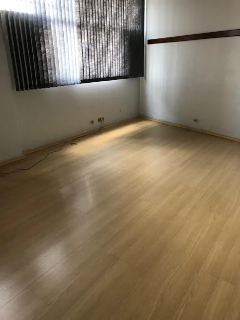 imagem 3 - Sala comercial com excelente localização imagem 3 - Sala comercial com excelente localização