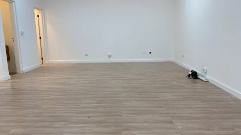imagem 4 - Sala para locação no Centro Comercial em Alphaville - recém reformada imagem 4 - Sala para locação no Centro Comercial em Alphaville - recém reformada