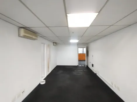imagem 5 - Oportunidade! Sala comercial para locação na Cidade Monções-SP - Recém reformada imagem 5 - Oportunidade! Sala comercial para locação na Cidade Monções-SP - Recém reformada