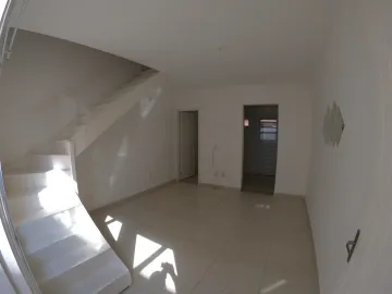 imagem 2 - Casa em condomínio fechado para locação - 02 quartos - Água Espraiada - conforto garantido imagem 2 - Casa em condomínio fechado para locação - 02 quartos - Água Espraiada - conforto garantido