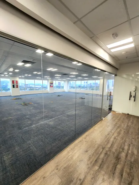 imagem 3 - Sala ampla para fins comerciaisl com excelente localização - Alphaville imagem 3 - Sala ampla para fins comerciaisl com excelente localização - Alphaville